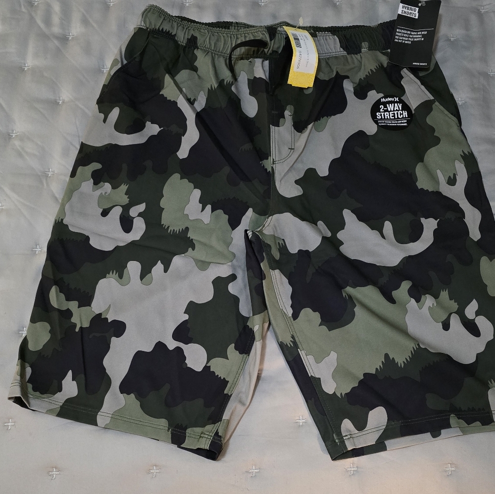 Hurley Hybrid Camouflage Shorts